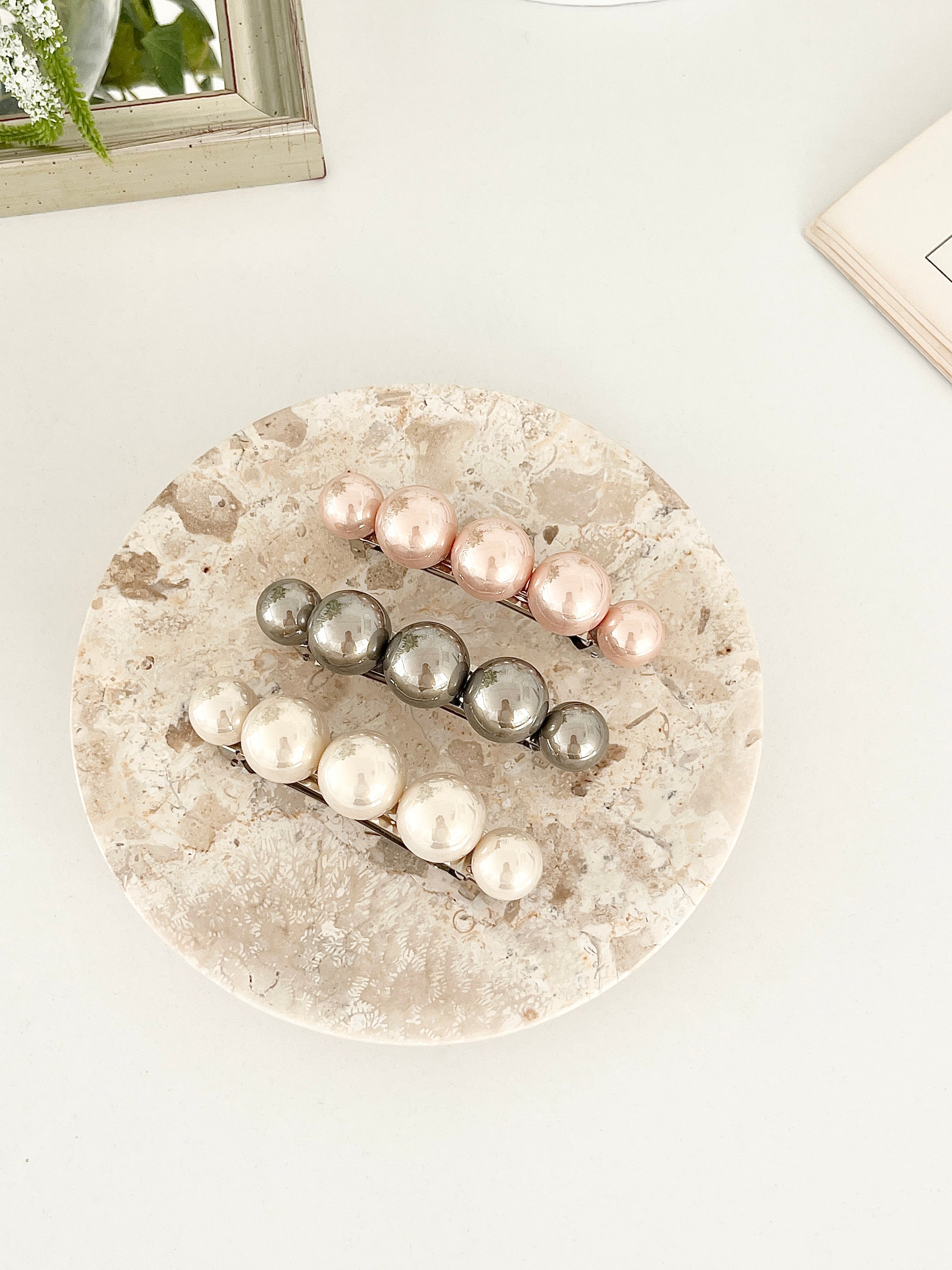 Faux Pearl Hair Clip Set - 2pcs Set (Large and Small)