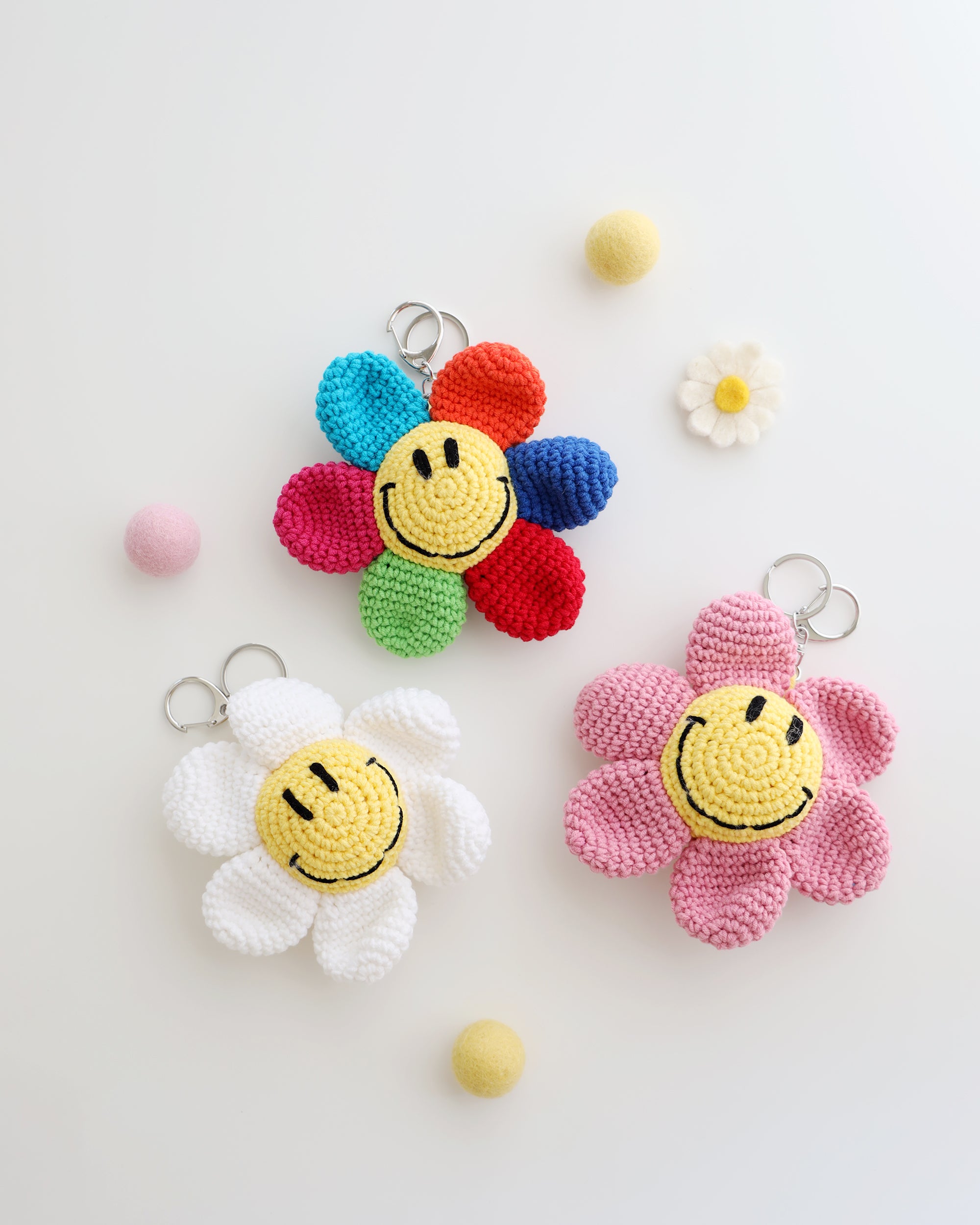 Smiley Blossom Crochet Keychain